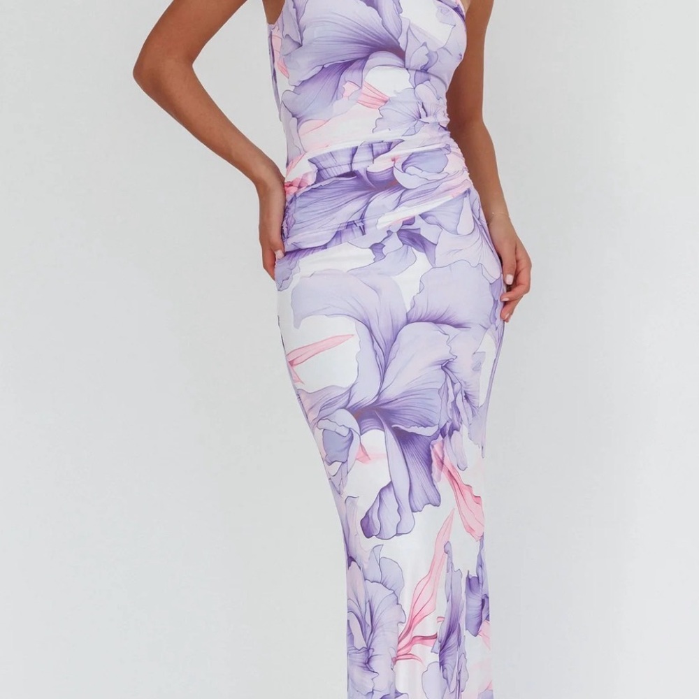 Selfie Leslie Lavender and Pink Floral Maxi Dress